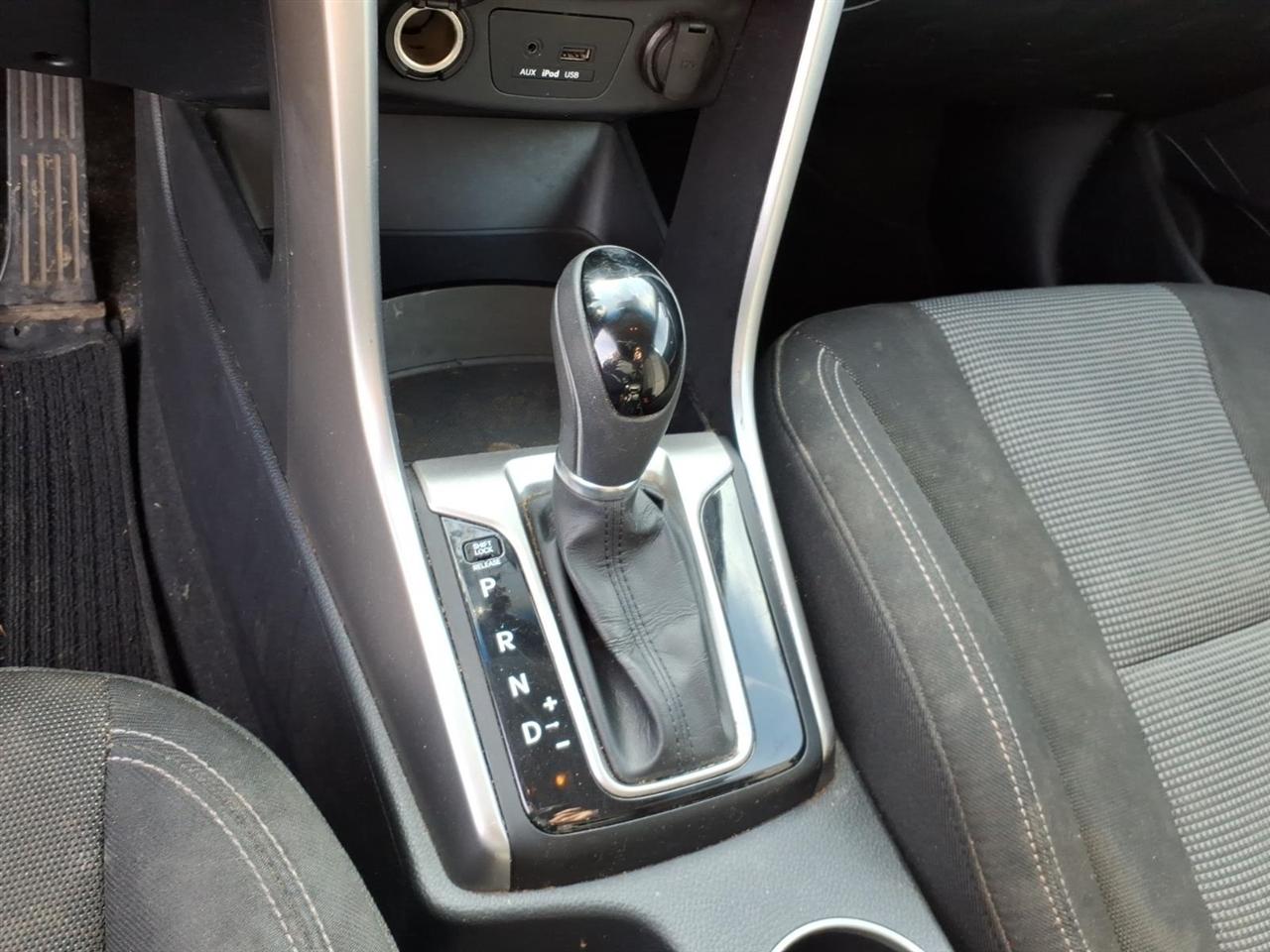 Hyundai Elantra GT  2013