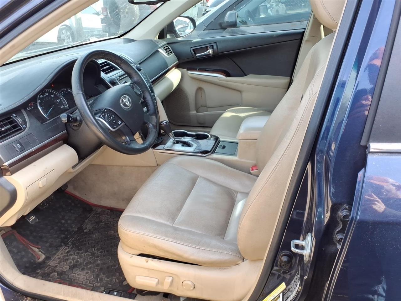 Toyota Camry  2014