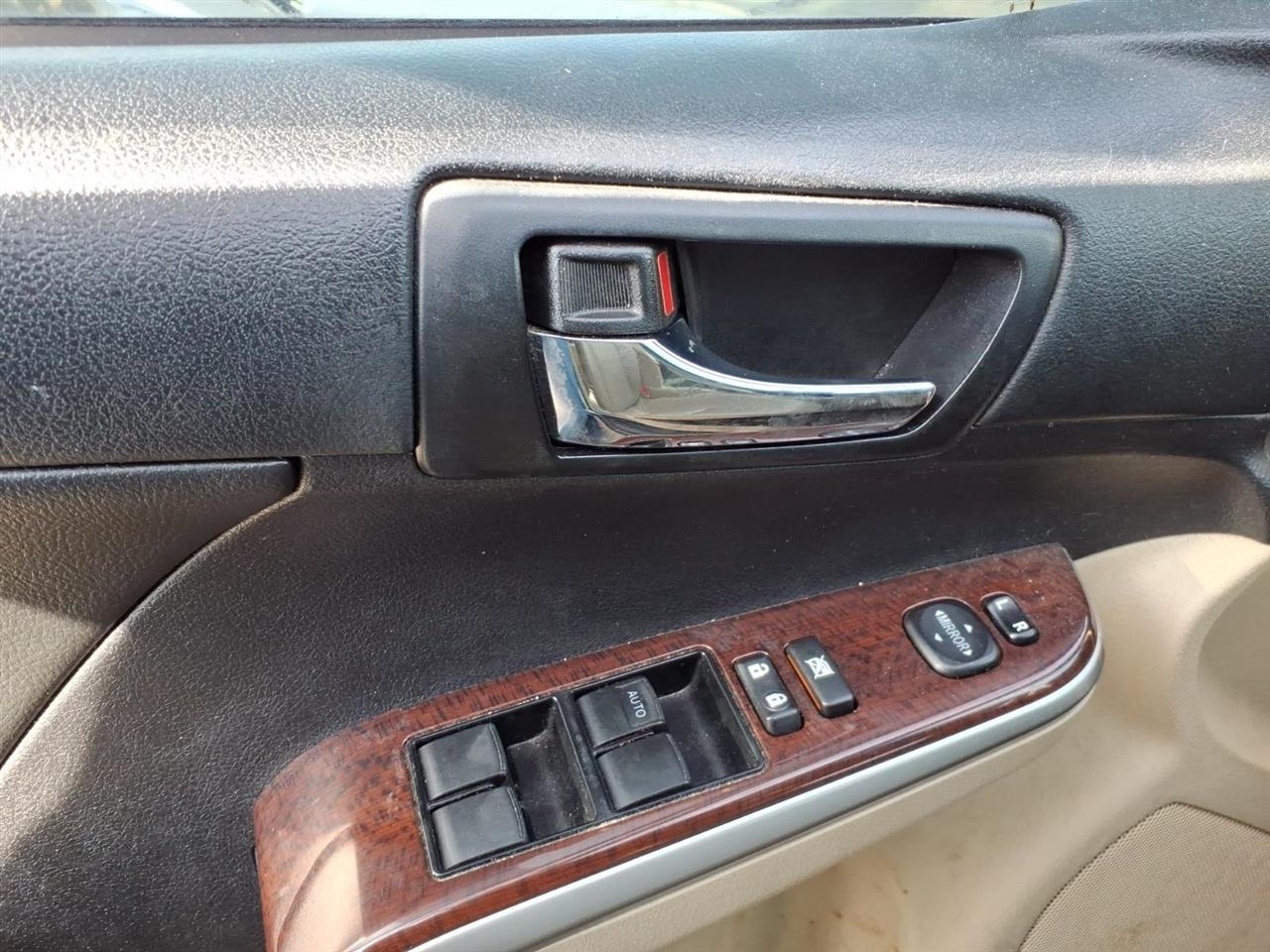 Toyota Camry  2014
