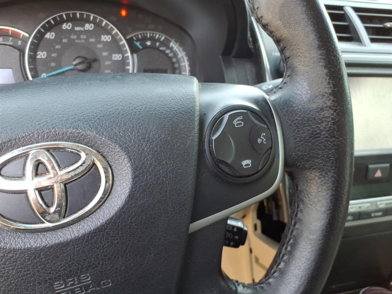 Toyota Camry  2014