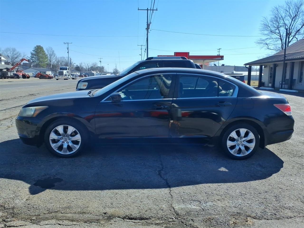 Honda Accord Sdn  2010