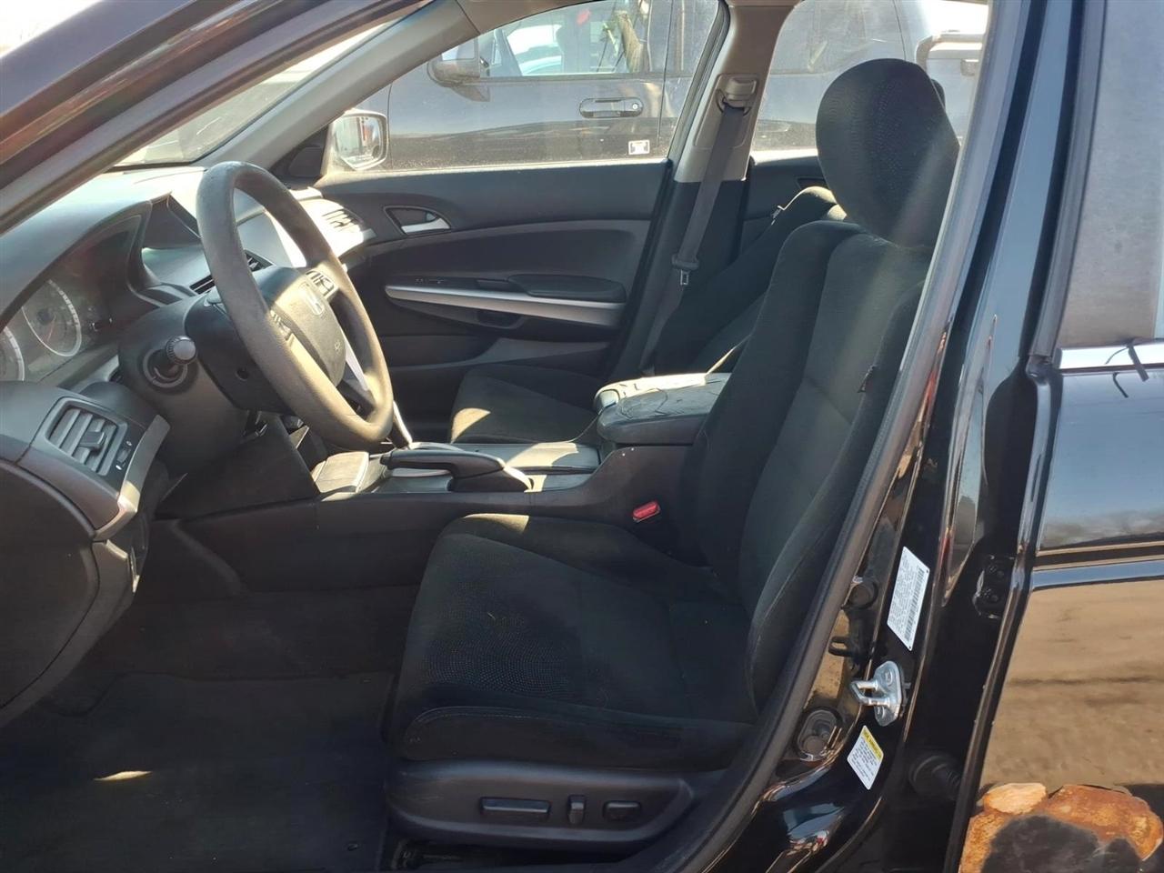 Honda Accord Sdn  2010