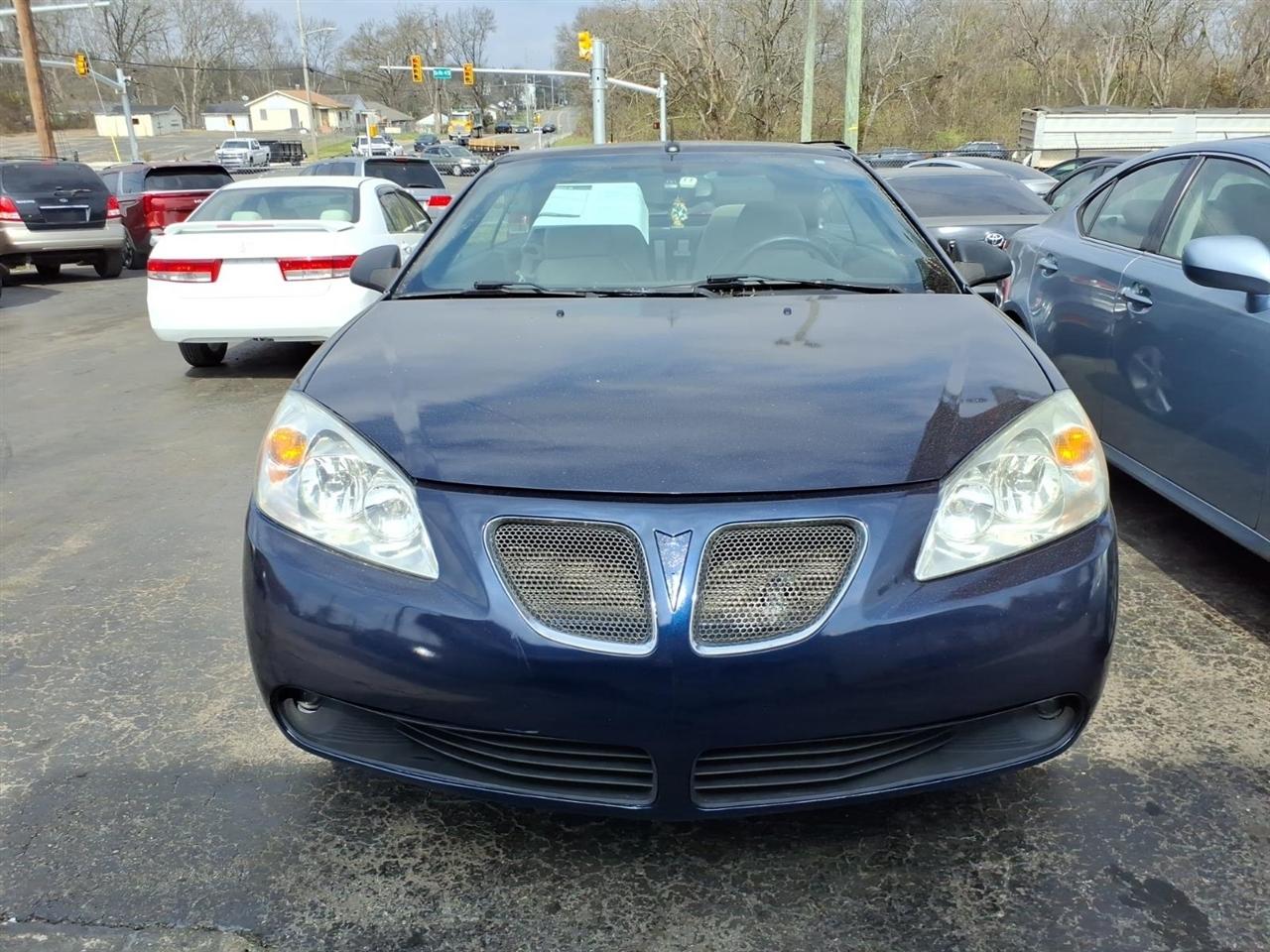 Pontiac G6  2009