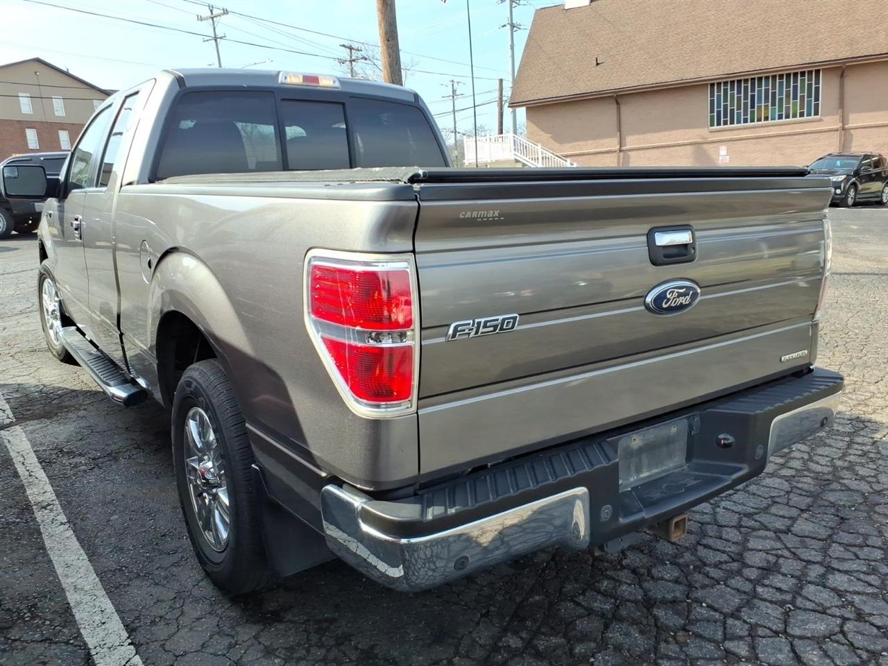 Ford F-150  2011