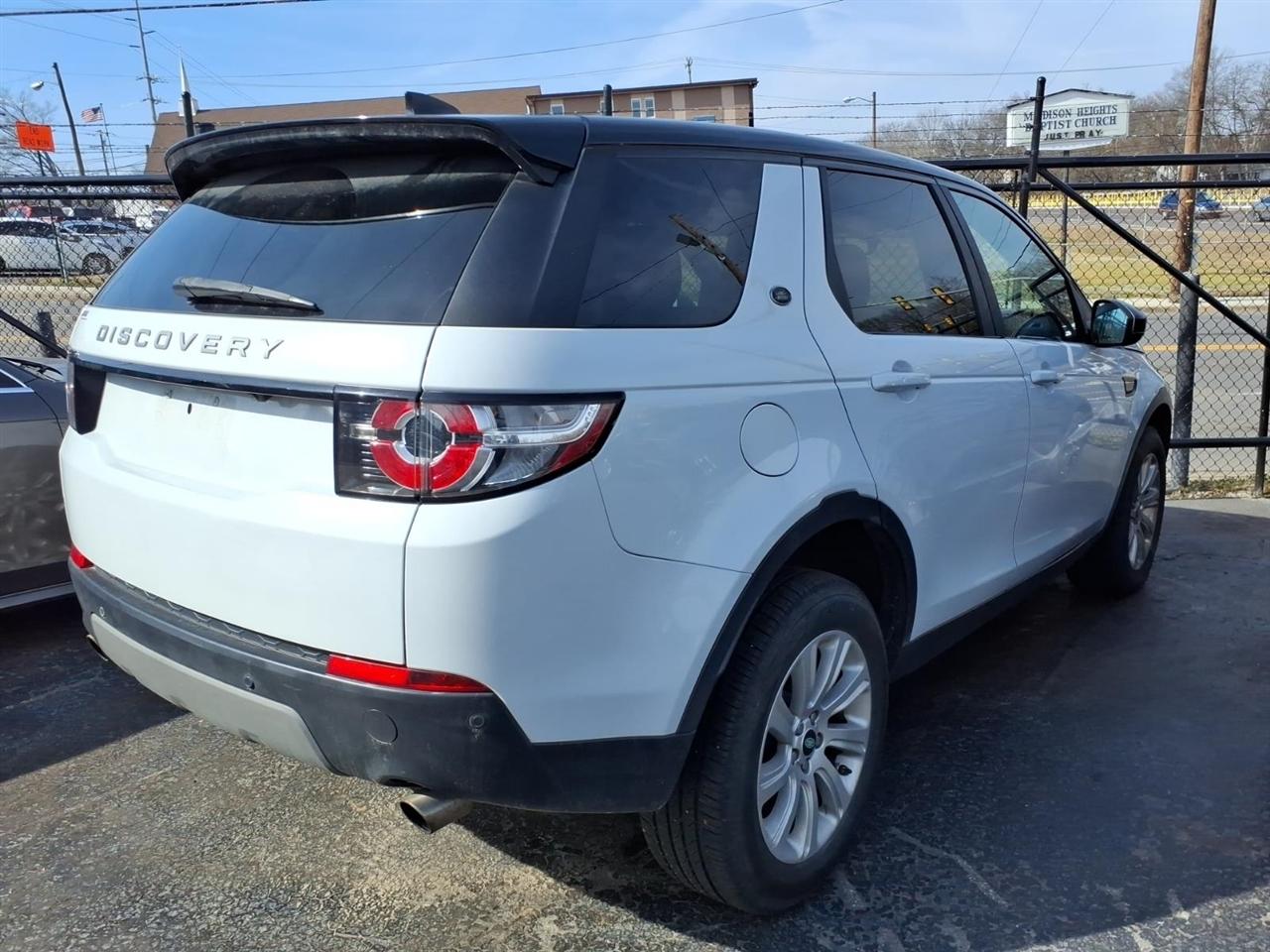 Land Rover Discovery Sport  2017