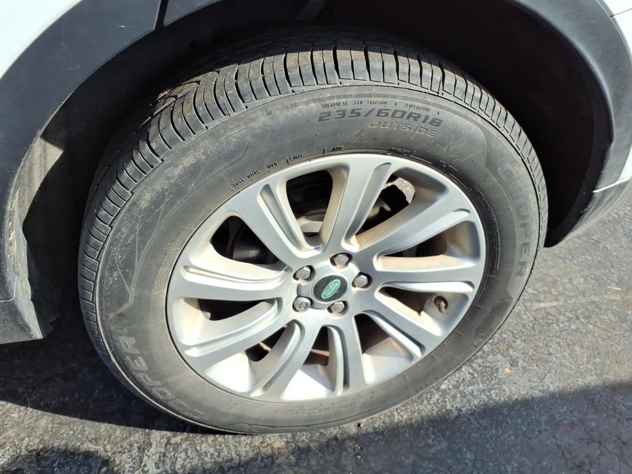 Land Rover Discovery Sport  2017