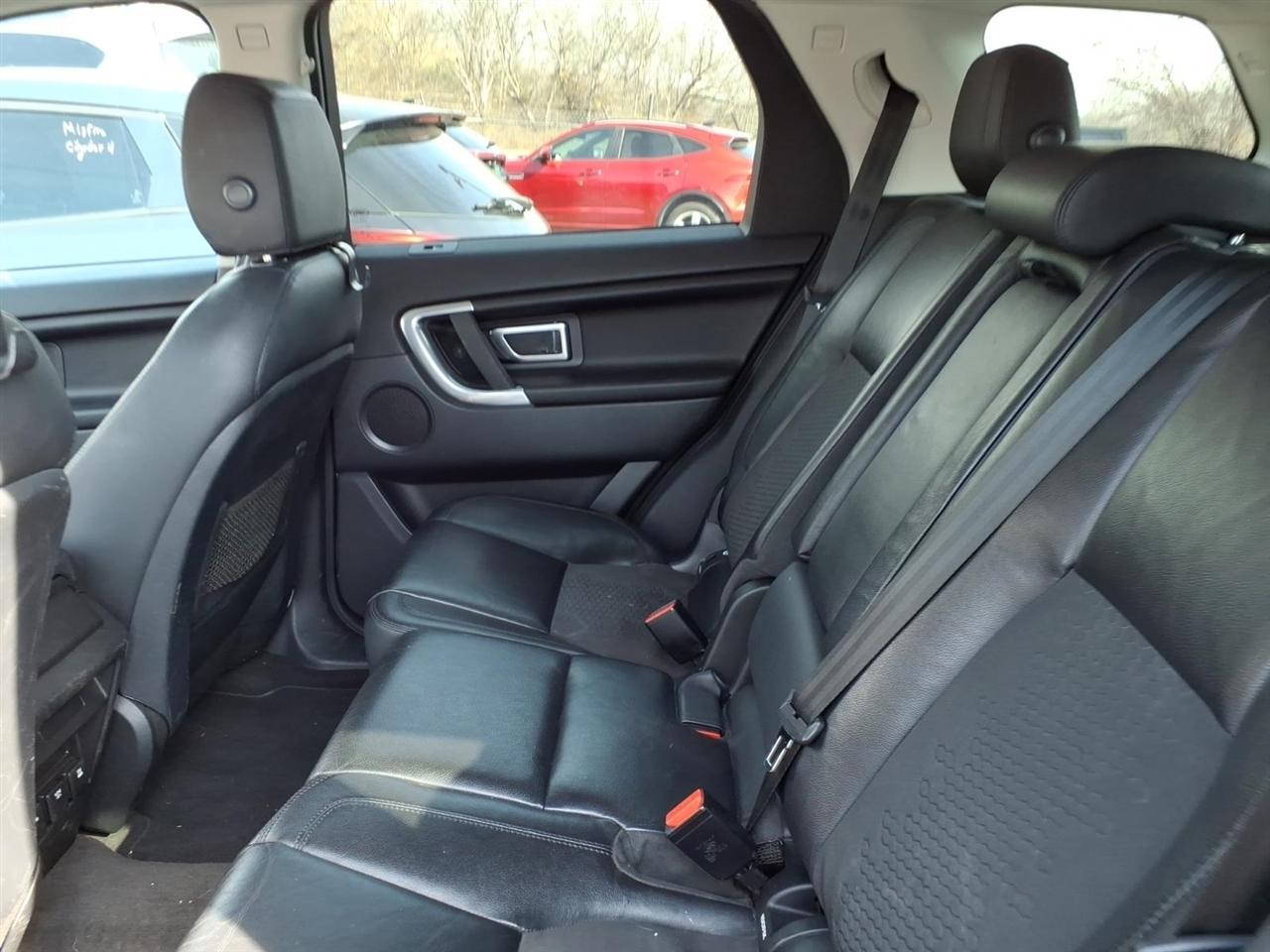 Land Rover Discovery Sport  2017