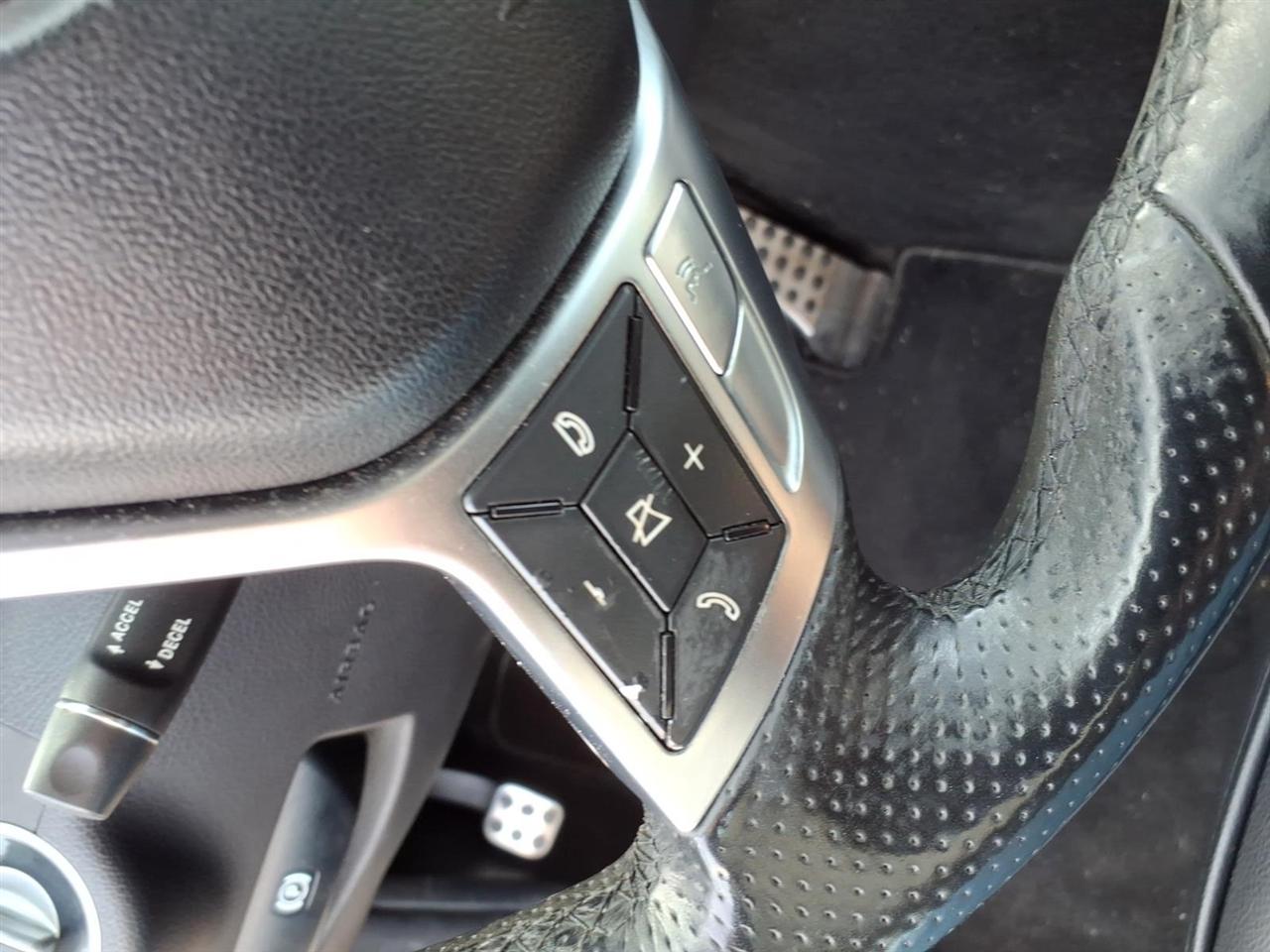 Mercedes-Benz C-Class  2013