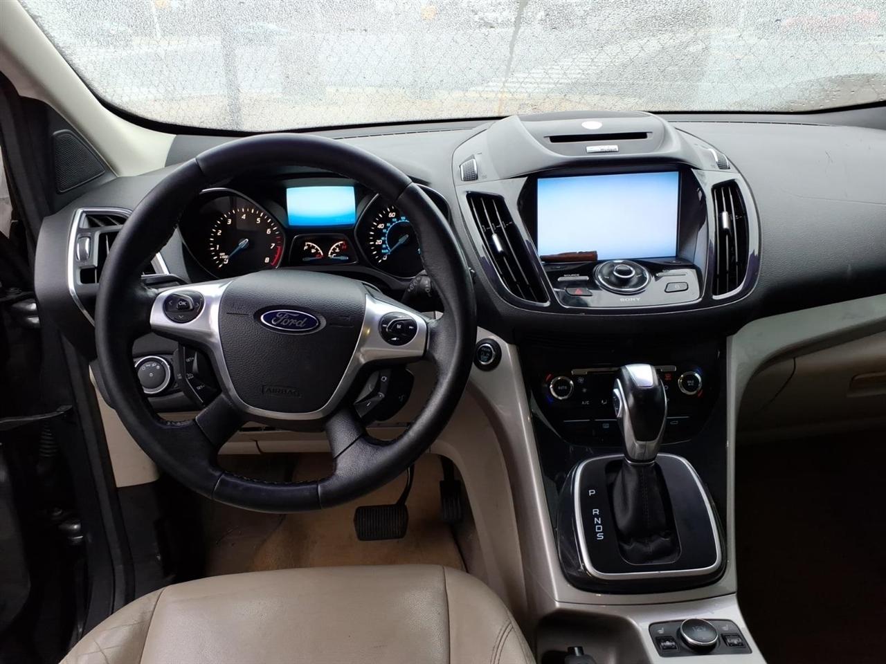 Ford Escape  2013