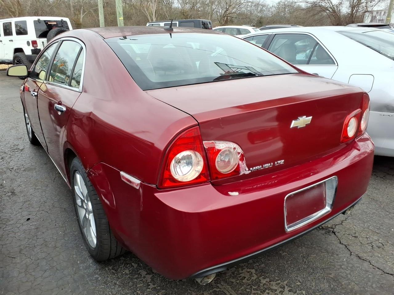 Chevrolet Malibu  2010