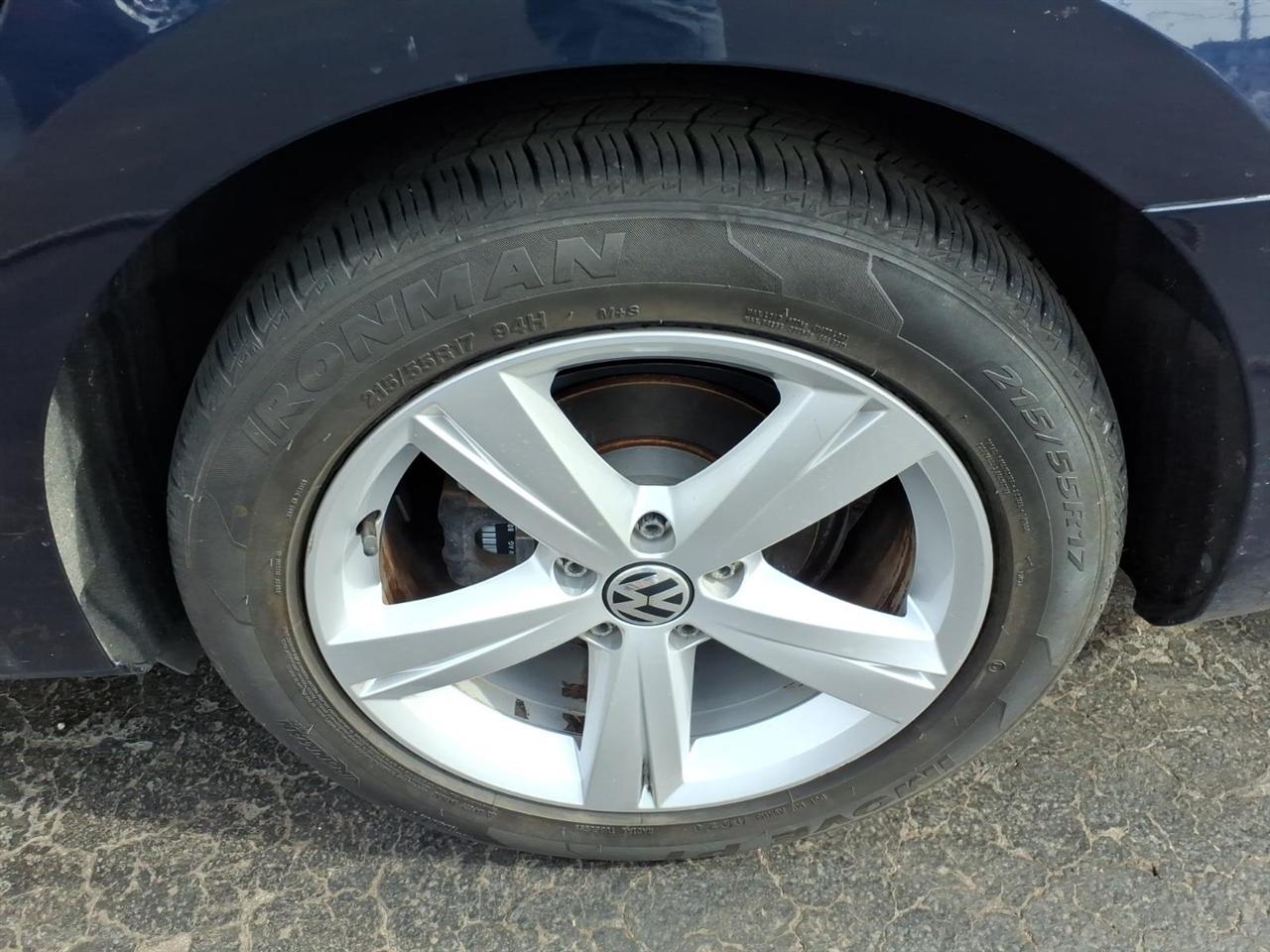 Volkswagen Passat  2014