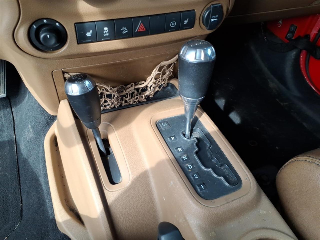 Jeep Wrangler Unlimited  2011