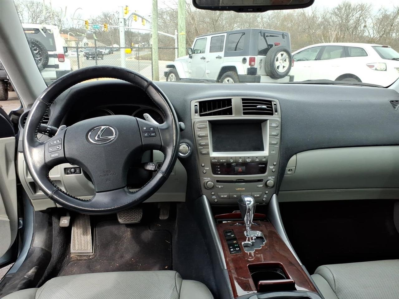 Lexus IS 250  2006