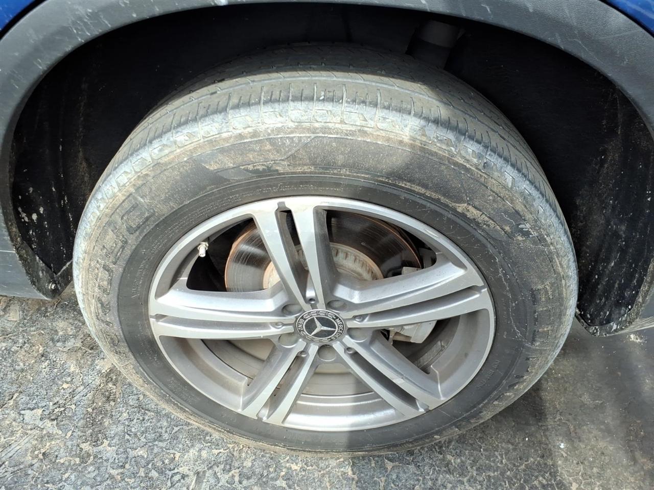 Mercedes-Benz GLC  2022