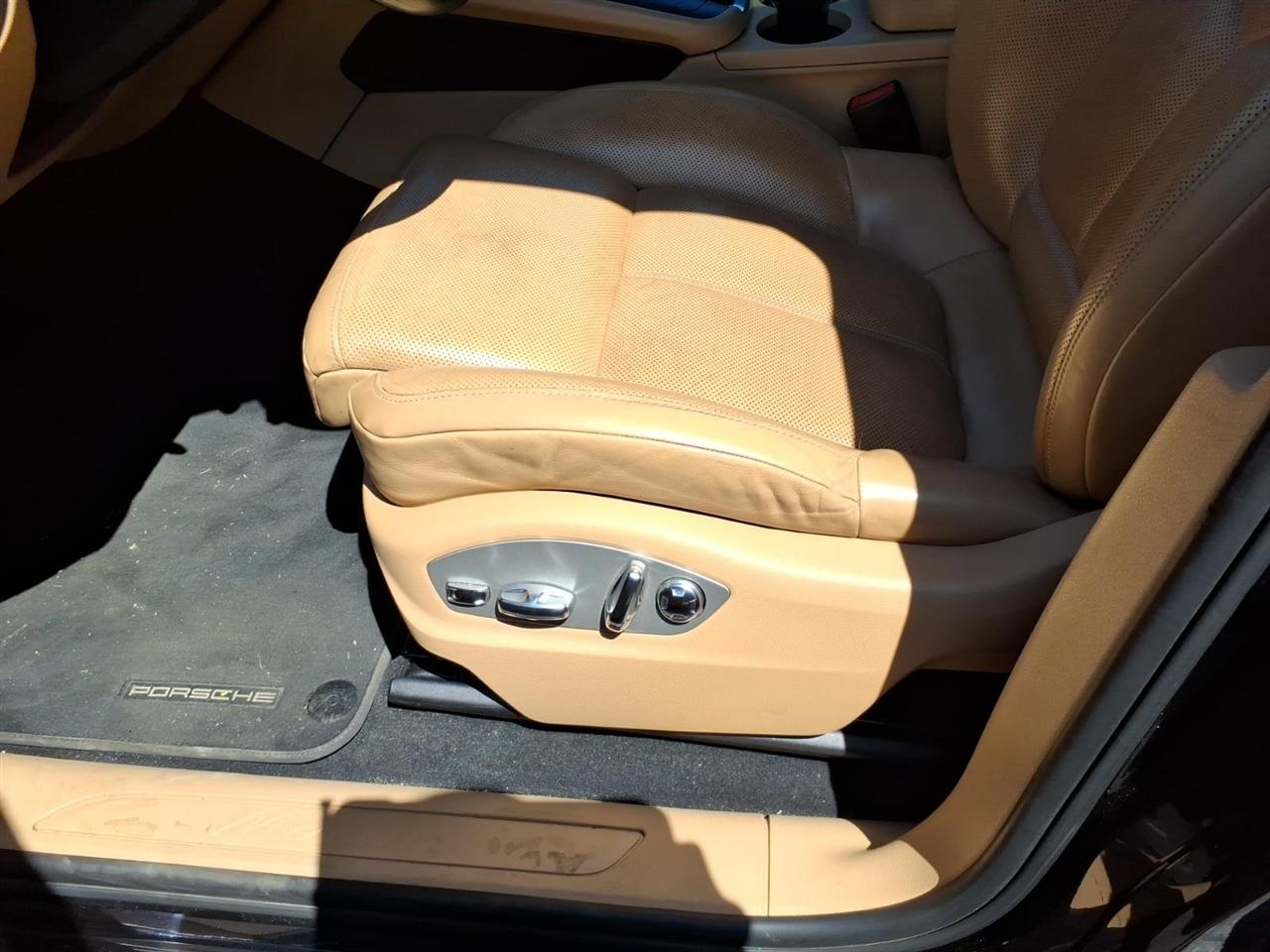 Porsche Macan  2018