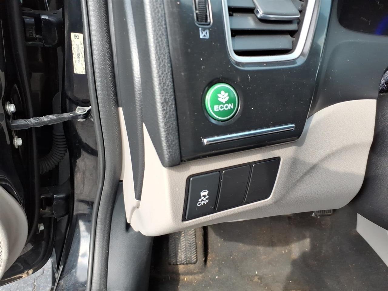 Honda Civic Cpe  2013