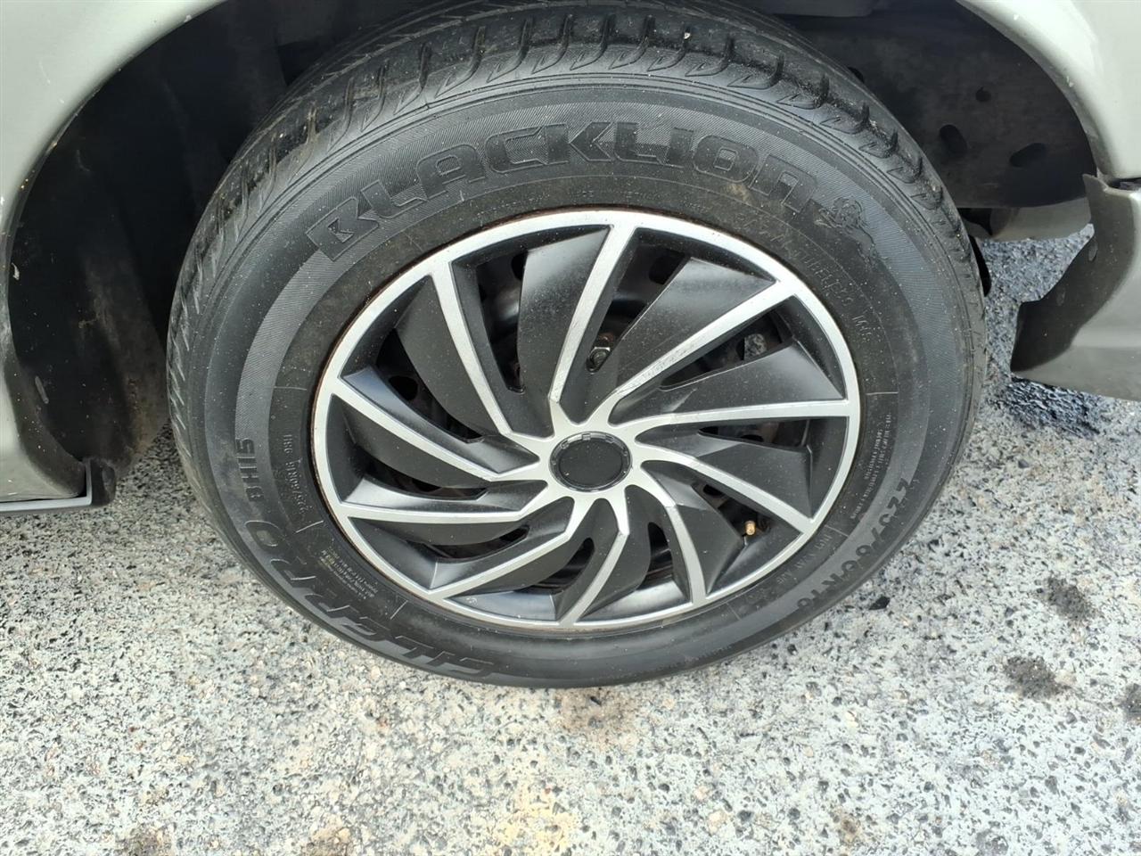 Ford Crown Victoria  2001