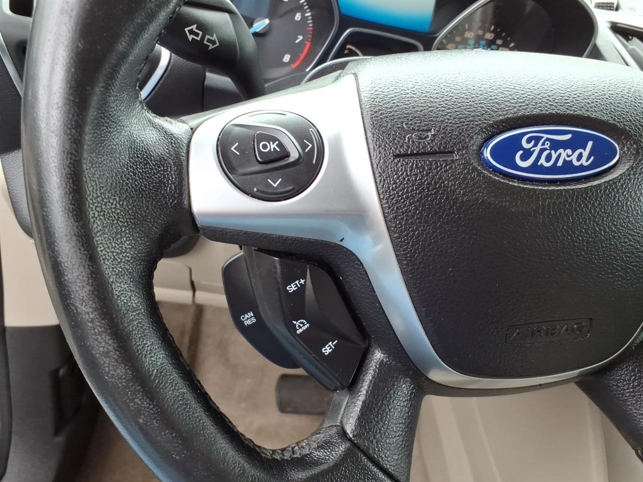 Ford Escape  2013