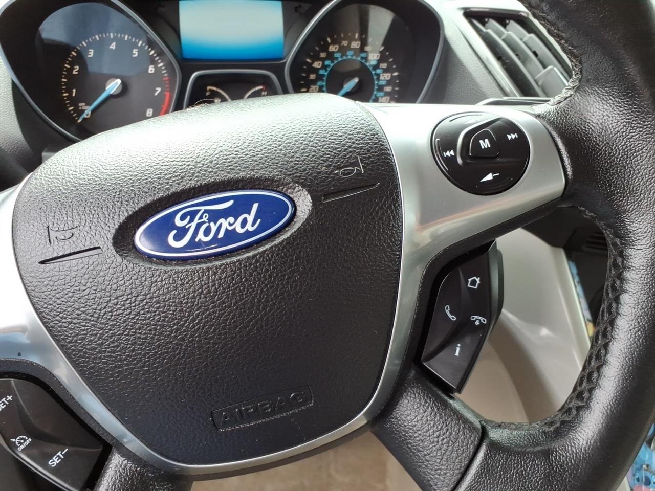 Ford Escape  2013