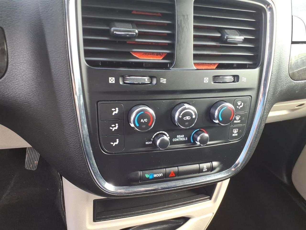Dodge Grand Caravan  2016
