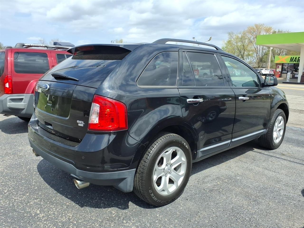 Ford Edge  2011