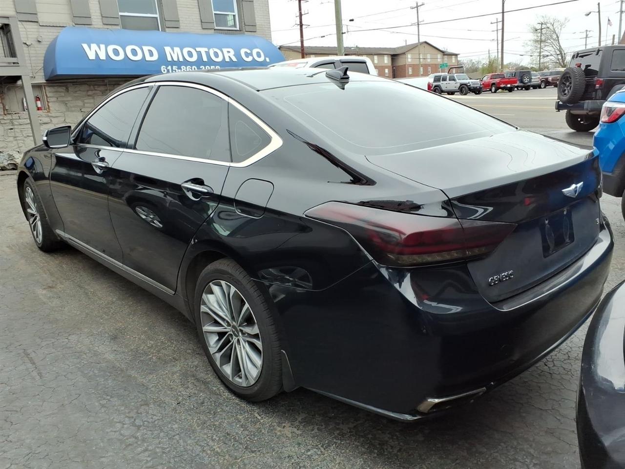 Hyundai Genesis  2016