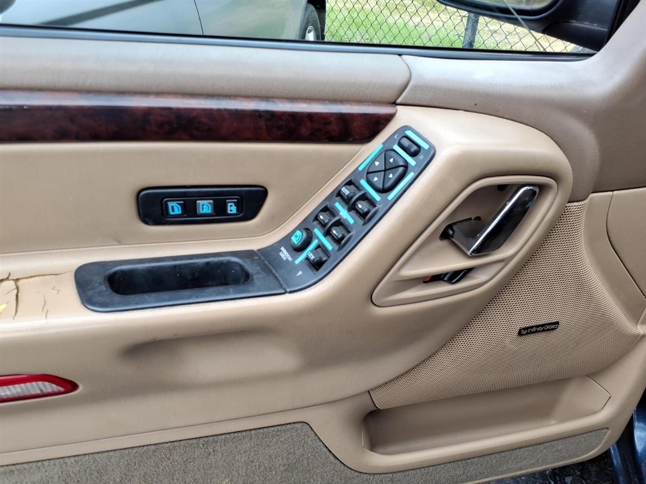 Jeep Grand Cherokee  2000