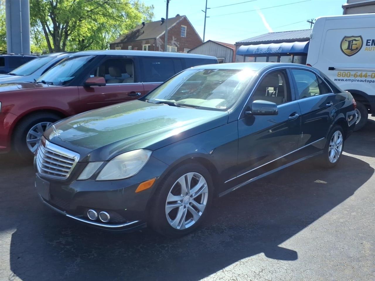 Mercedes-Benz E-Class  2010