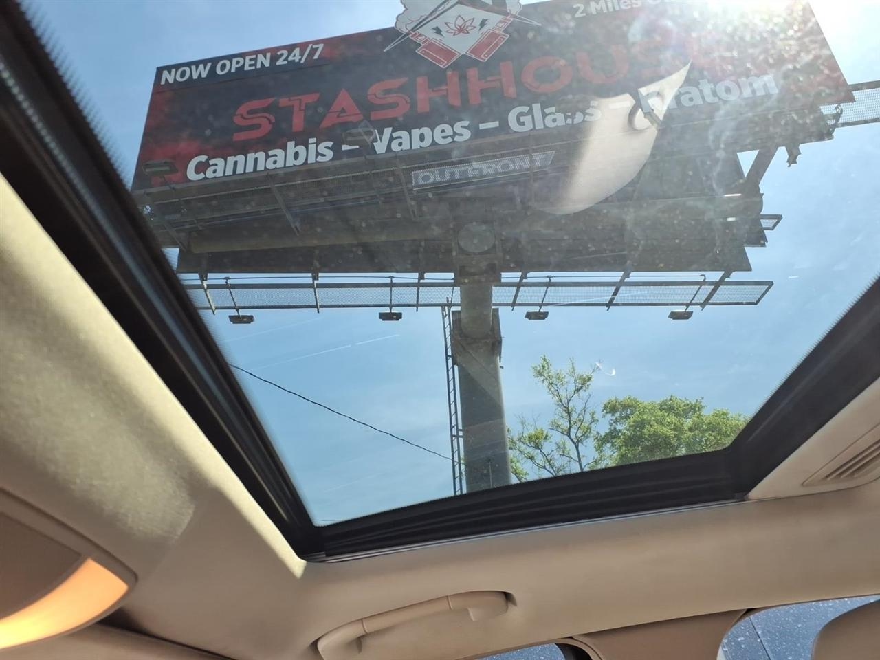 Mercedes-Benz E-Class  2010