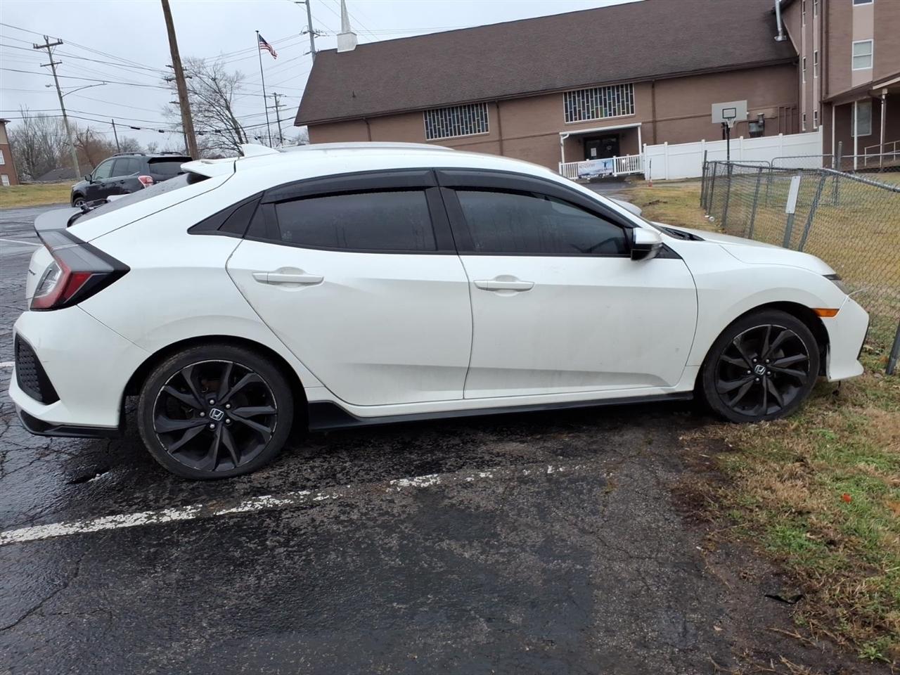 Honda Civic Hatchback  2018