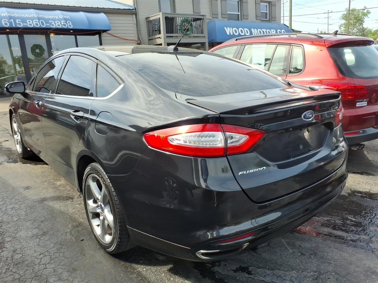 Ford Fusion  2015