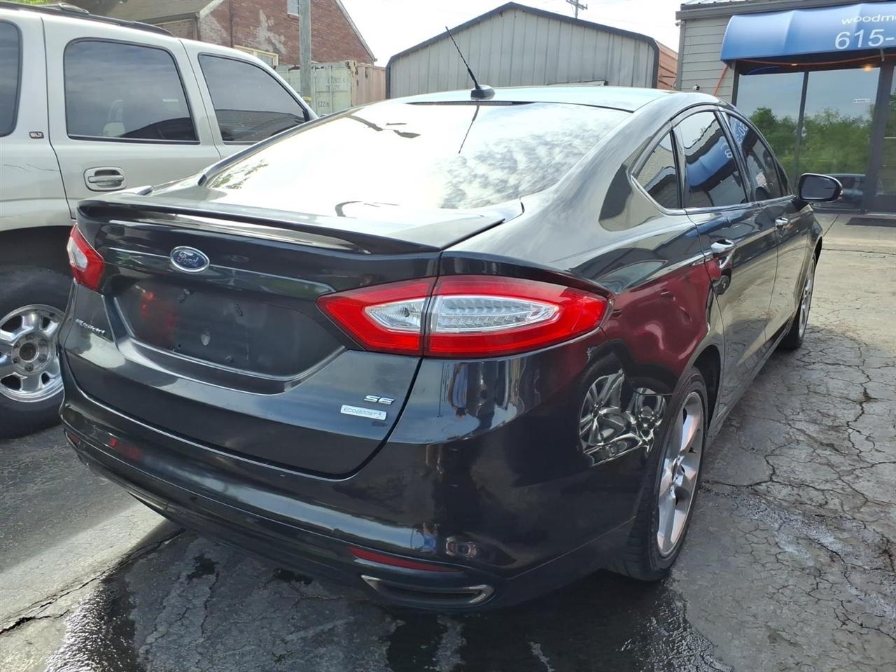 Ford Fusion  2015