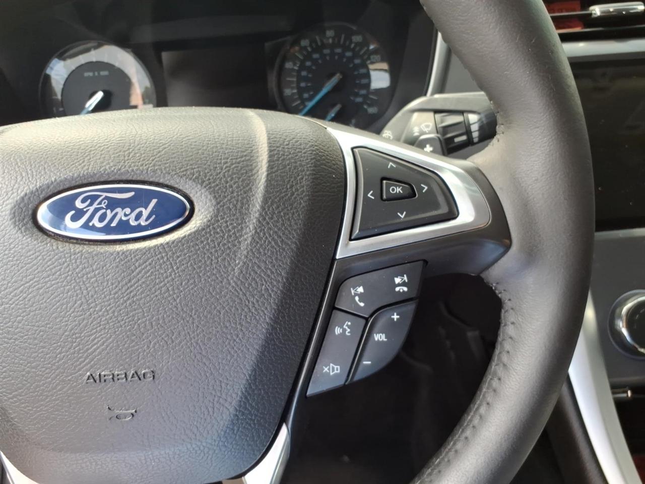 Ford Fusion  2015