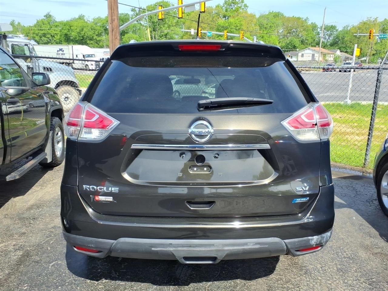 Nissan Rogue  2014