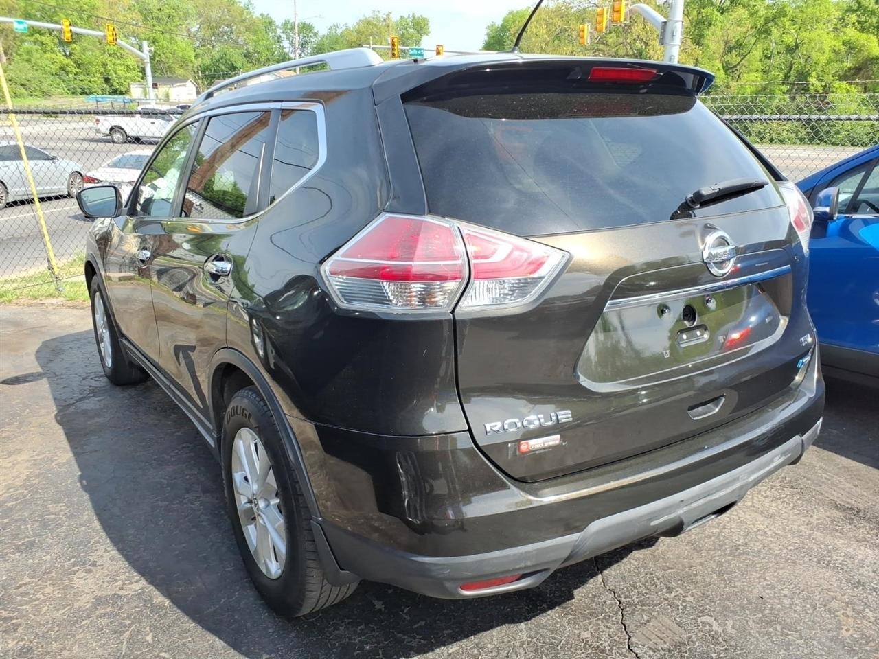 Nissan Rogue  2014
