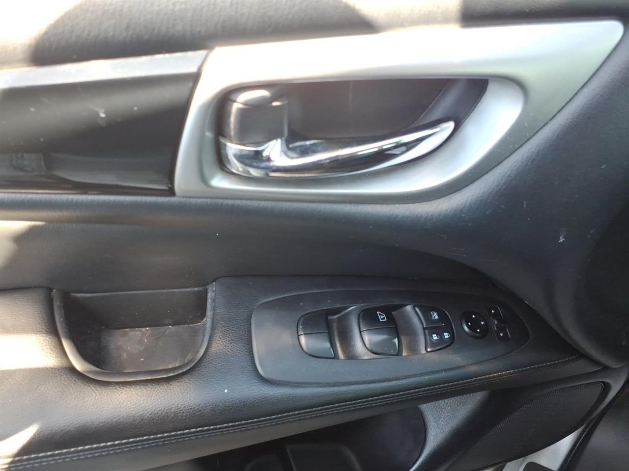 Nissan Pathfinder  2019