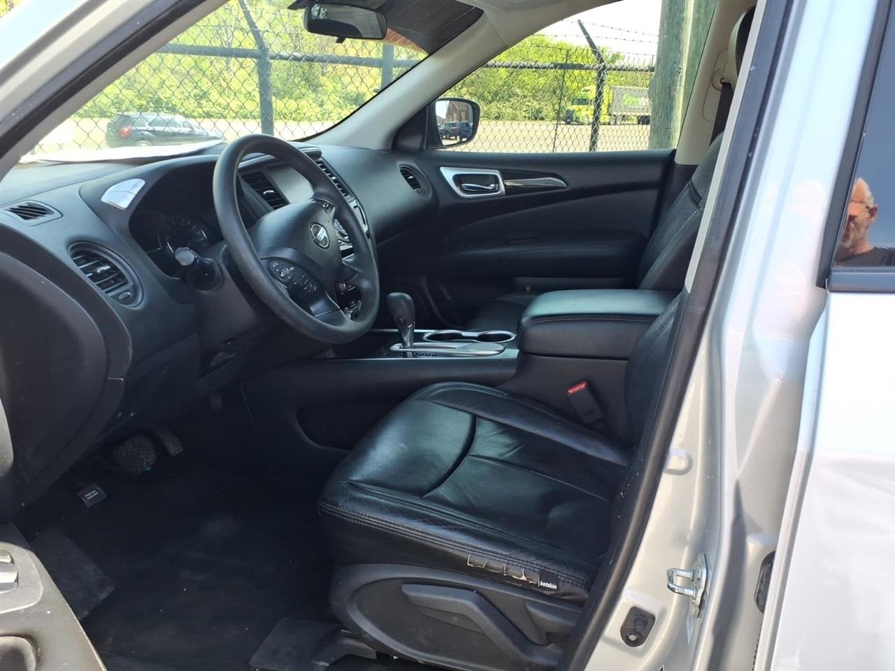 Nissan Pathfinder  2019