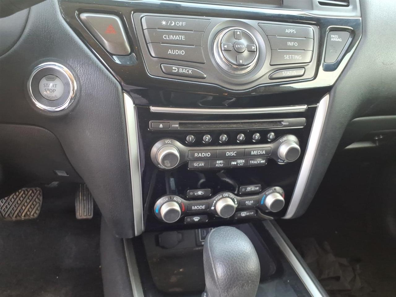 Nissan Pathfinder  2019