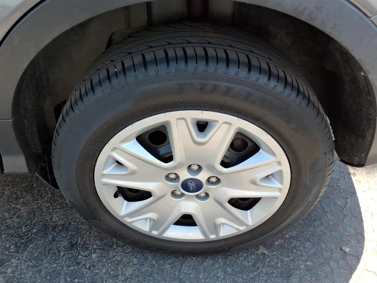 Ford Escape  2013