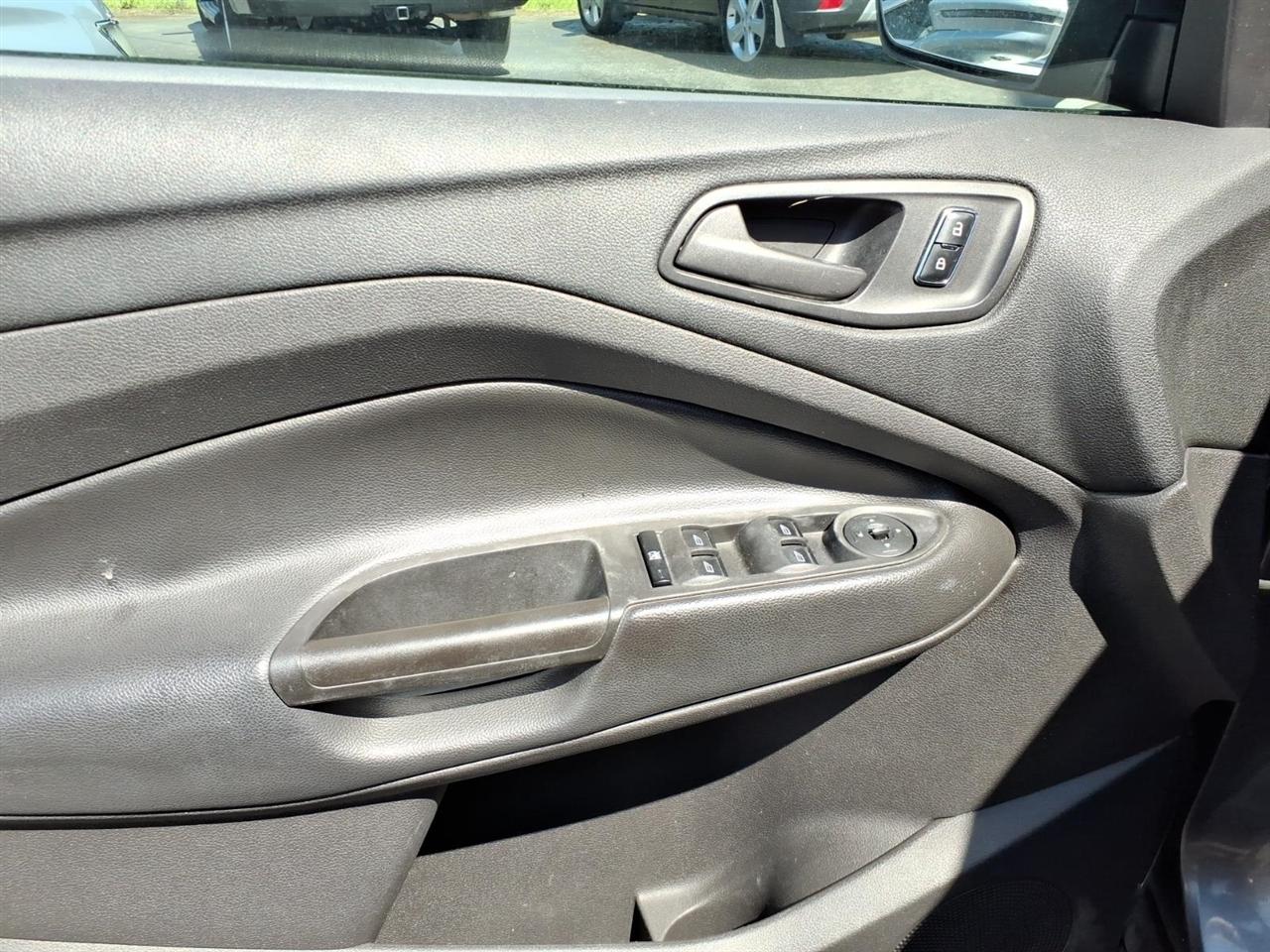 Ford Escape  2013