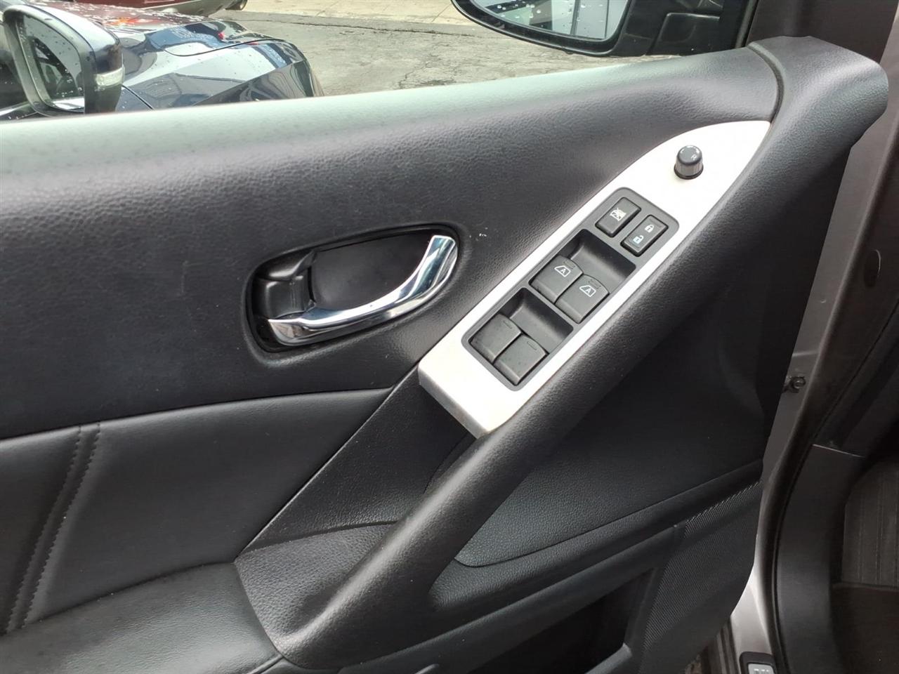 Nissan Murano  2011