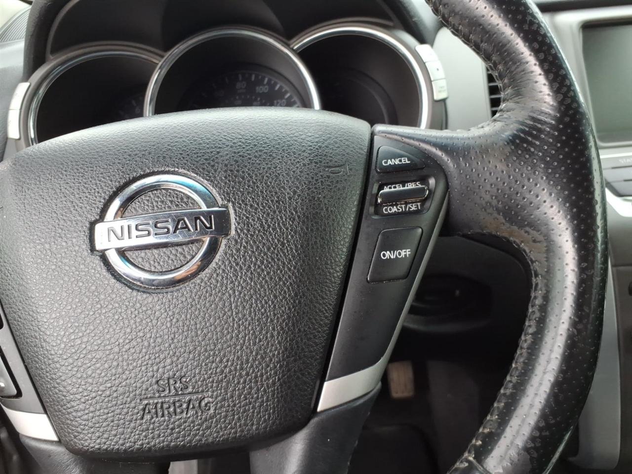 Nissan Murano  2011