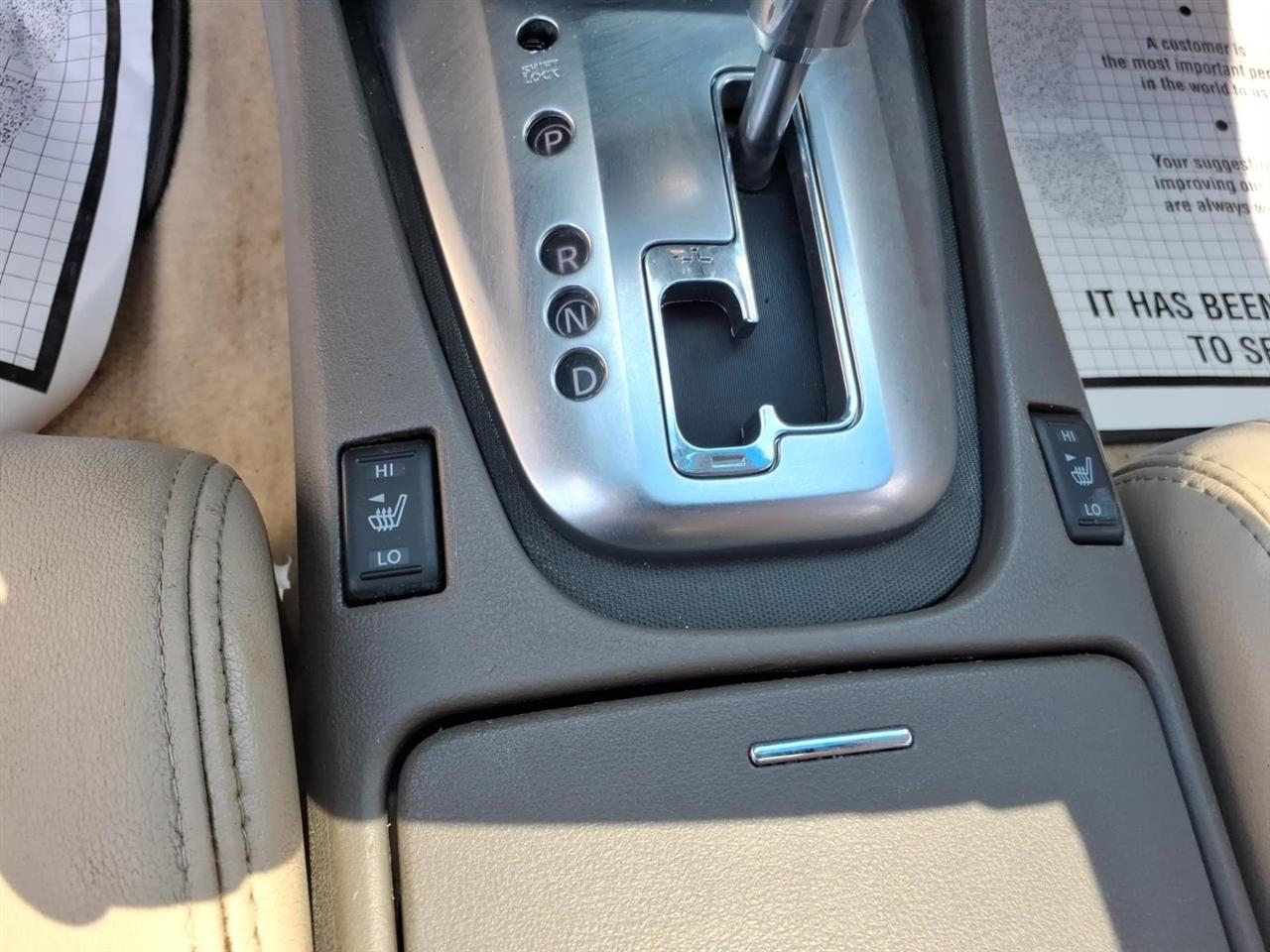 Nissan Altima  2011