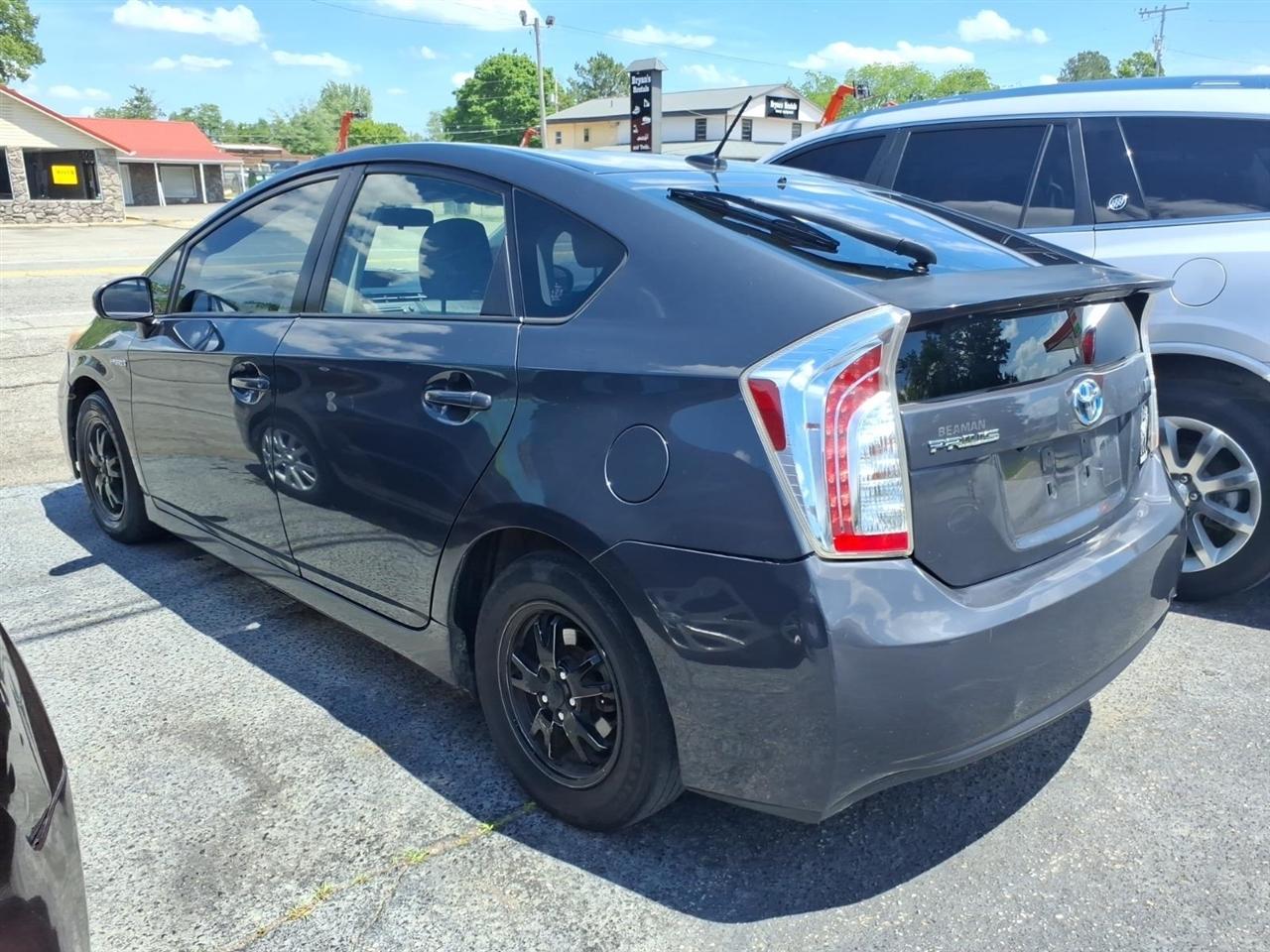 Toyota Prius  2013