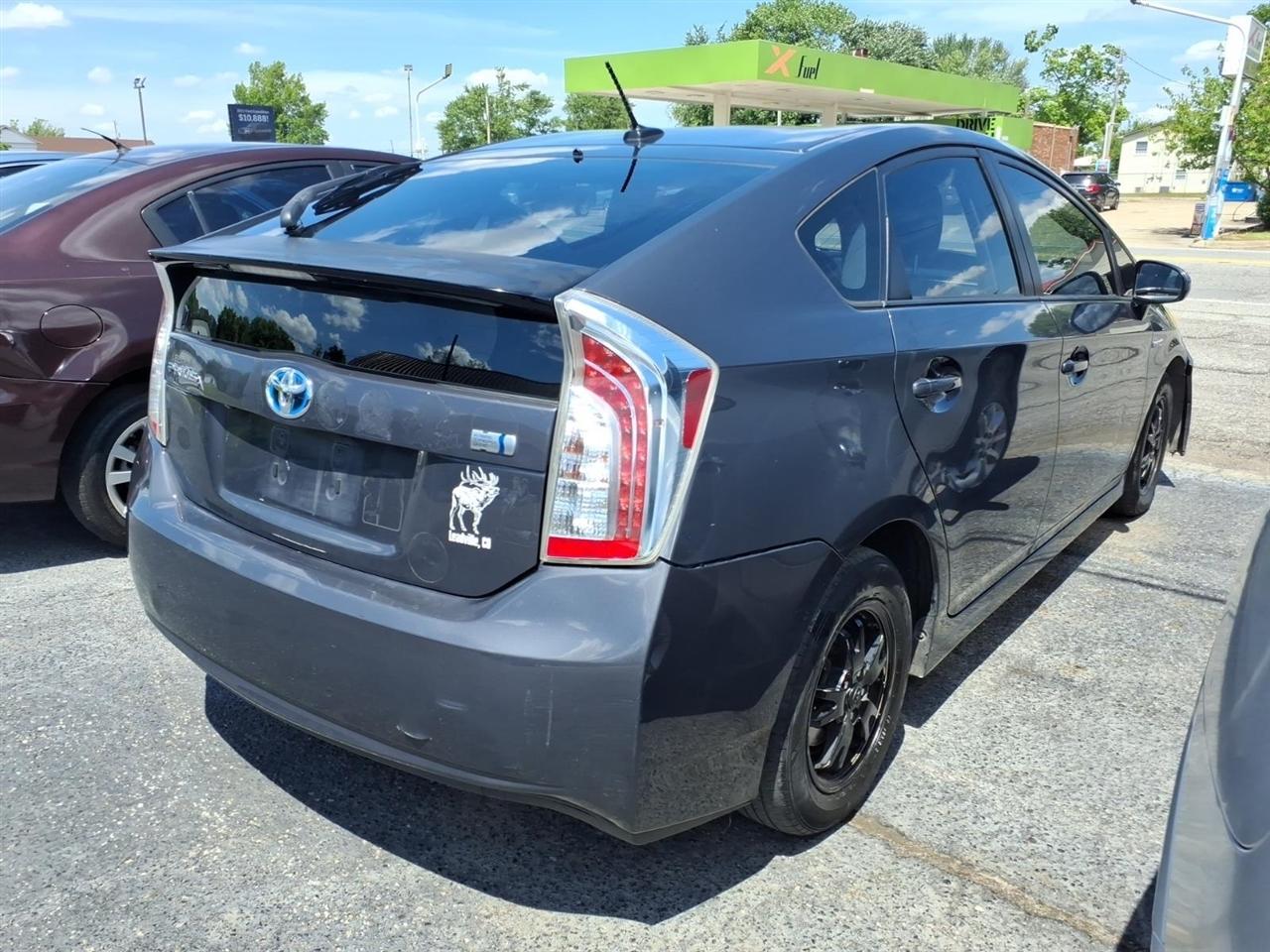 Toyota Prius  2013