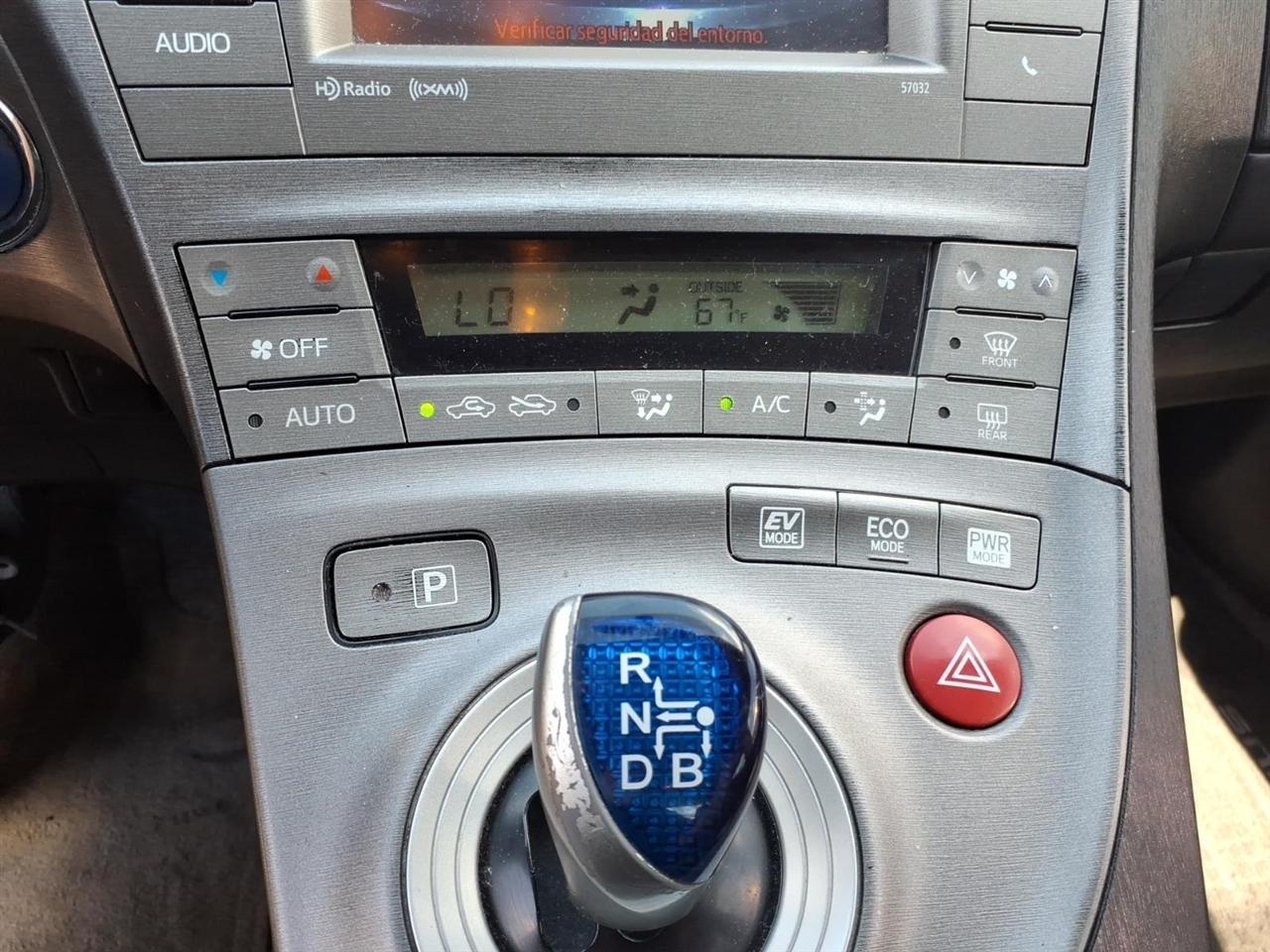 Toyota Prius  2013