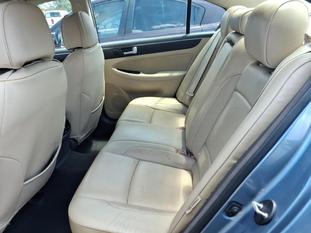 Hyundai Genesis  2009