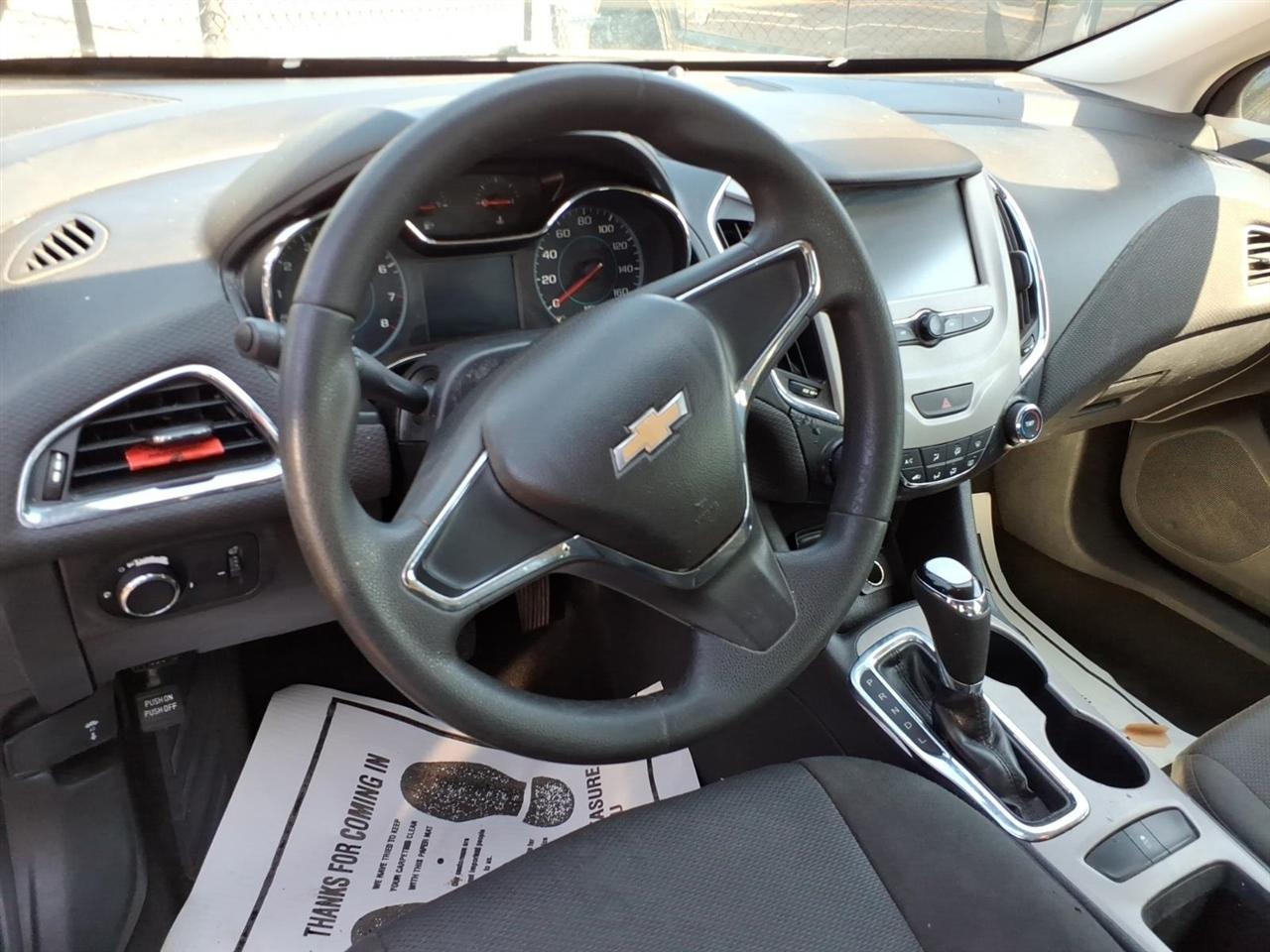 Chevrolet Cruze  2018