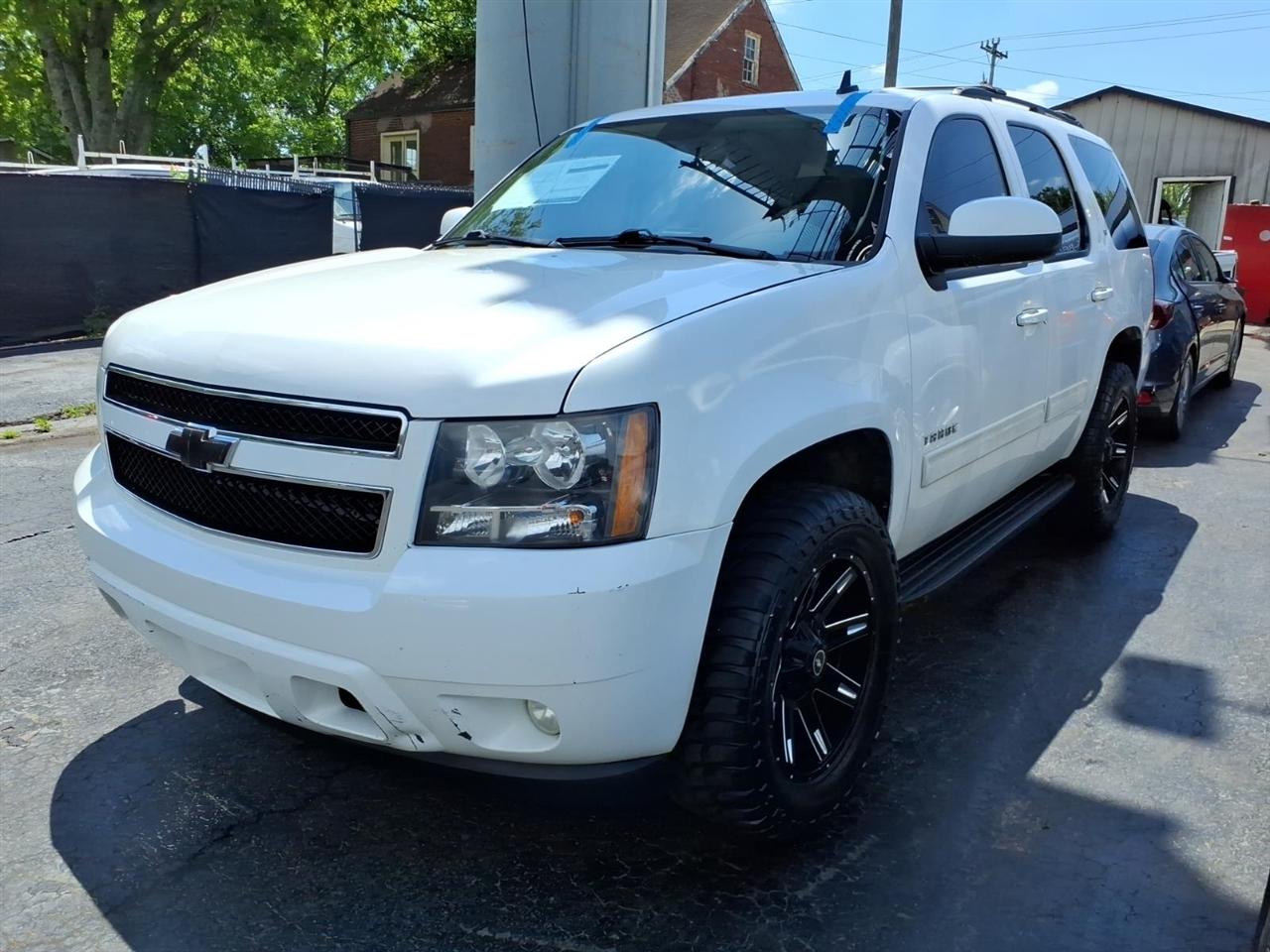 Chevrolet Tahoe  2012