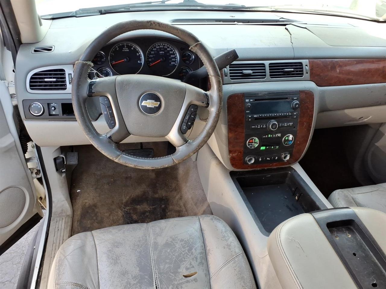 Chevrolet Tahoe  2012
